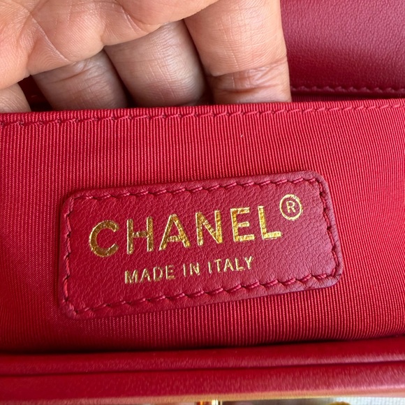 🔥🔥Chanel Le Boy W/ Original Card🔥🔥 - Picture 13 of 15